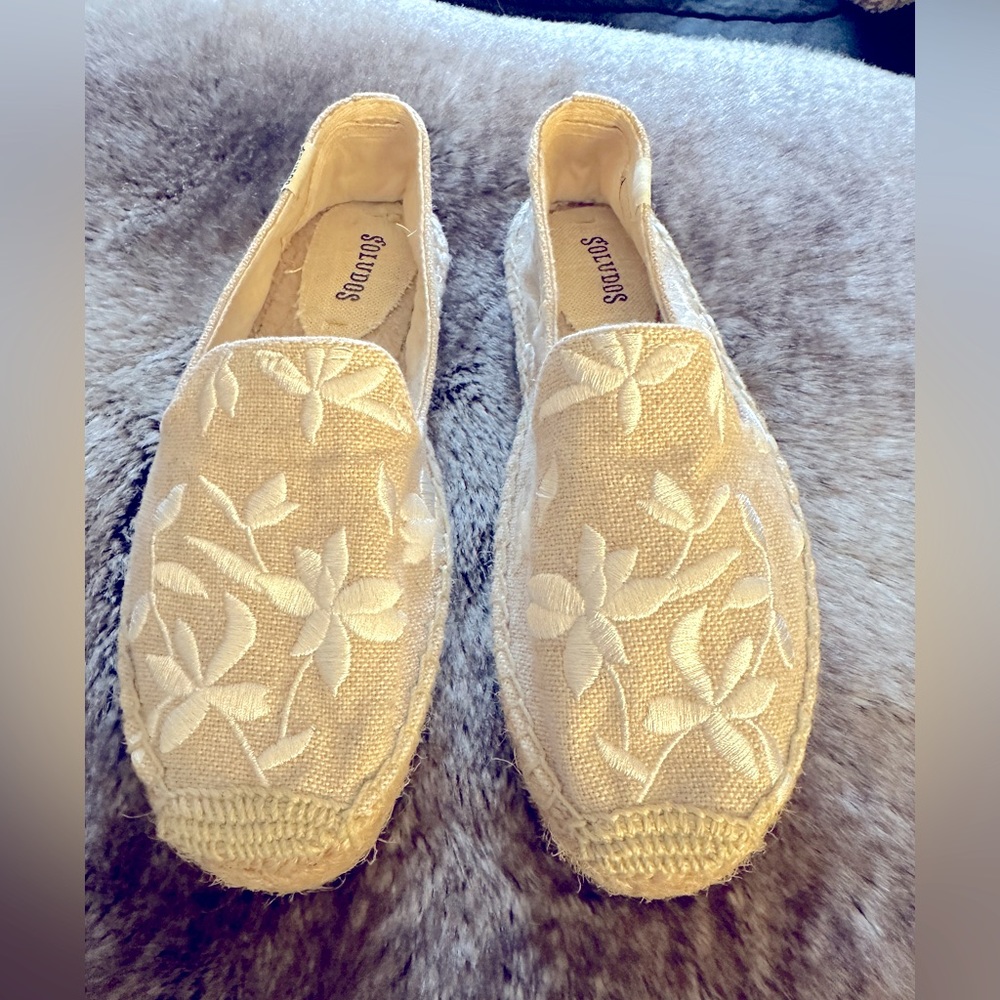 NWOT Soludos Shiloh Espadrille Flats
